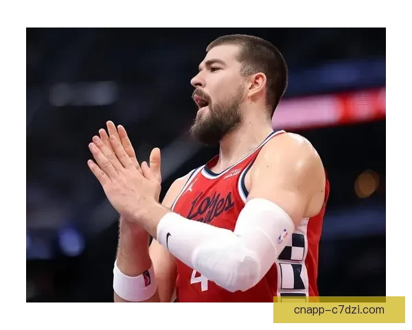 快船将帅怒斥末节判罚风波再起